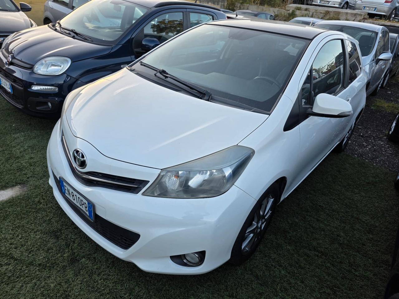 Toyota Yaris 1.3 benzina euro 5b