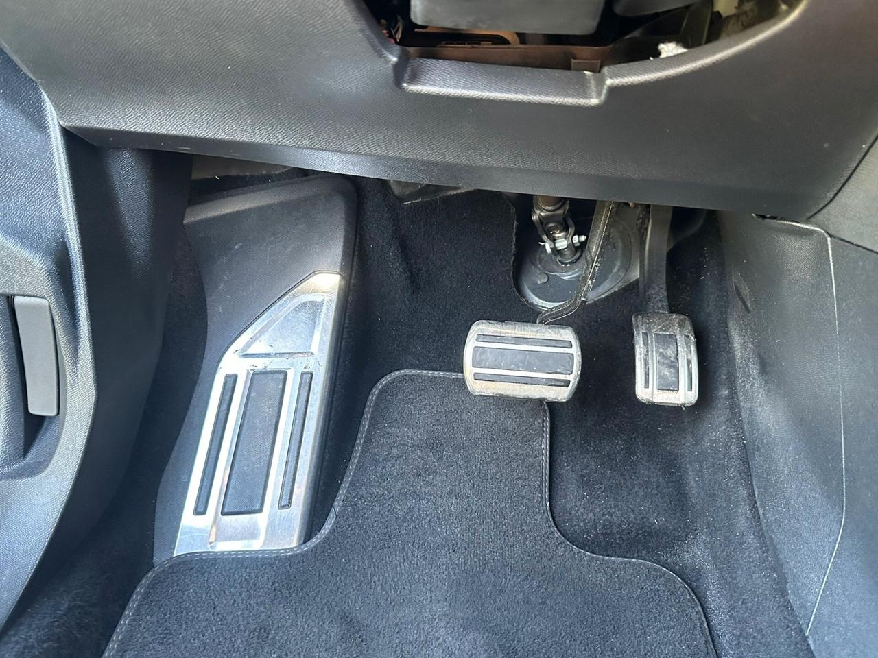 Peugeot 5008 1.5 HDI 130CV GT Line -7 POSTI -TETTO APRIBILE- AUTOMATICO- SUPER FULL