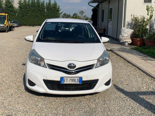 TOYOTA Yaris 1.0 5 porte Active