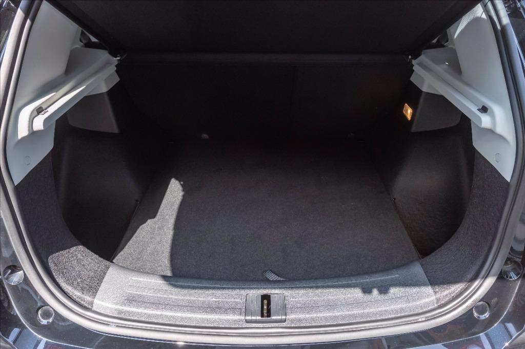 MG ZS 1.0 Luxury auto del 2024