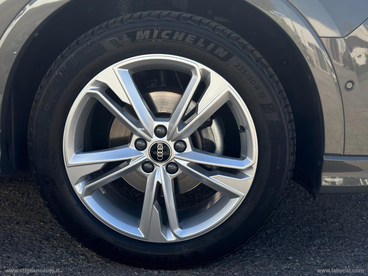 AUDI Q3 SPB 35 TDI S tr. S line