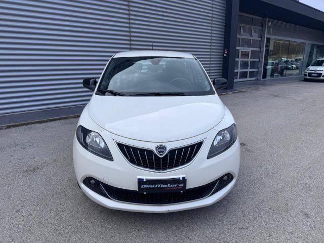 LANCIA Ypsilon 1.0 FireFly 5p Hybrid Ecochic Gold IVA ESPOSTA