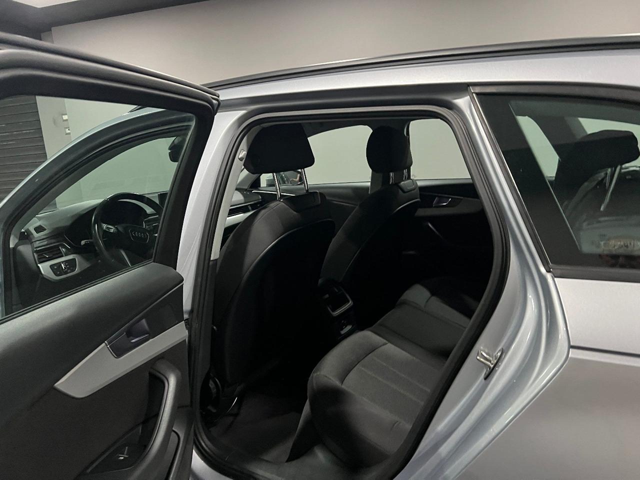 Audi A4 Avant 2.0 TDI 150 CV S tronic Business Sport