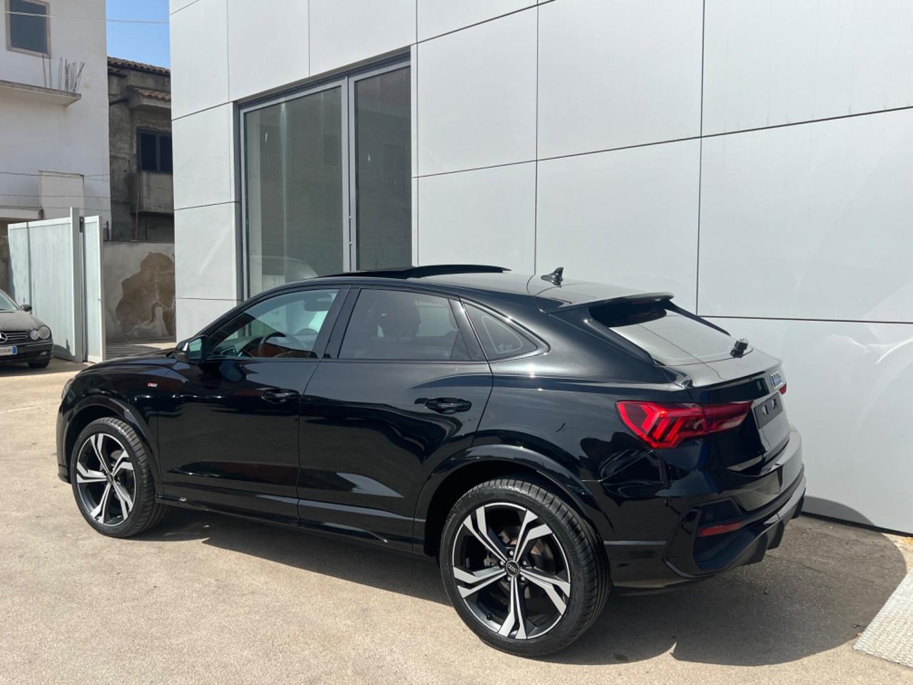 Audi Q3 SPB 35 TDI quattro S tronic S line - possibilità leasing e noleggio con riscatto finale