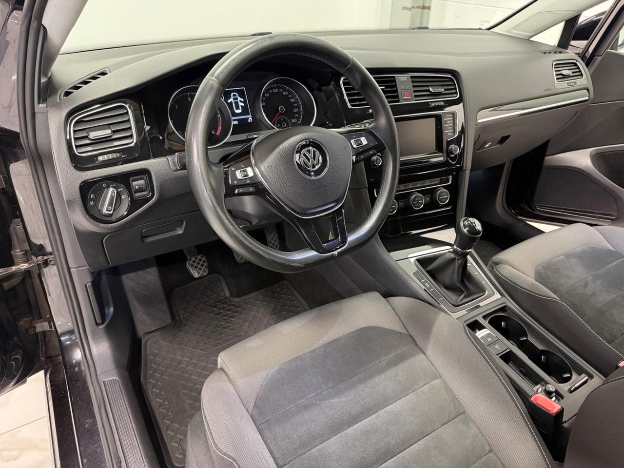 Volkswagen Golf Variant 2.0 TDI Highline BlueMotion Technology