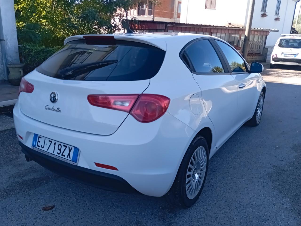 Alfa Romeo Giulietta 1.6 JTDm-2 105 CV BEN TENUTA