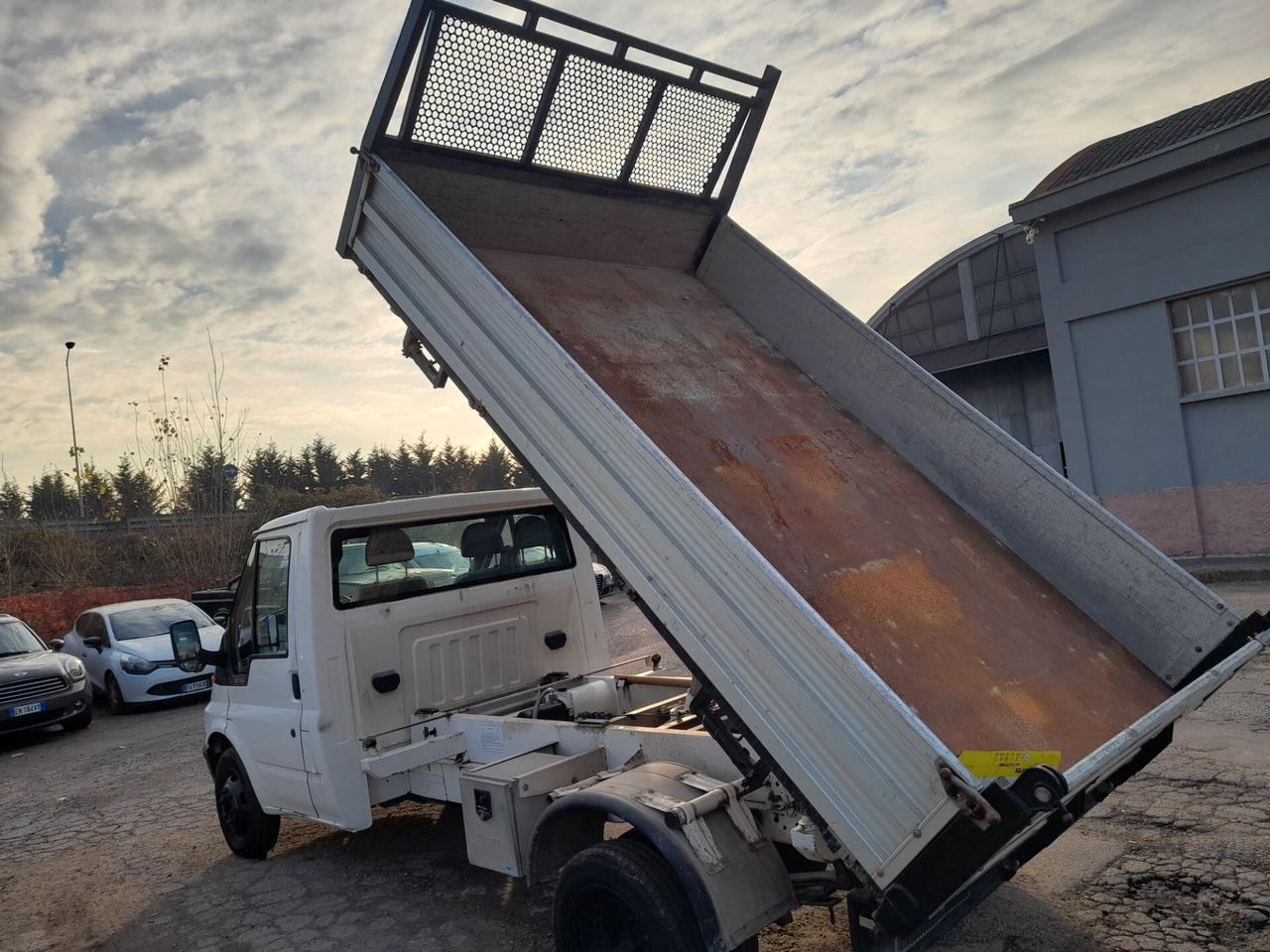 Ford Transit DORD 2.4 TDi RIBALTABILE TRILATERALE