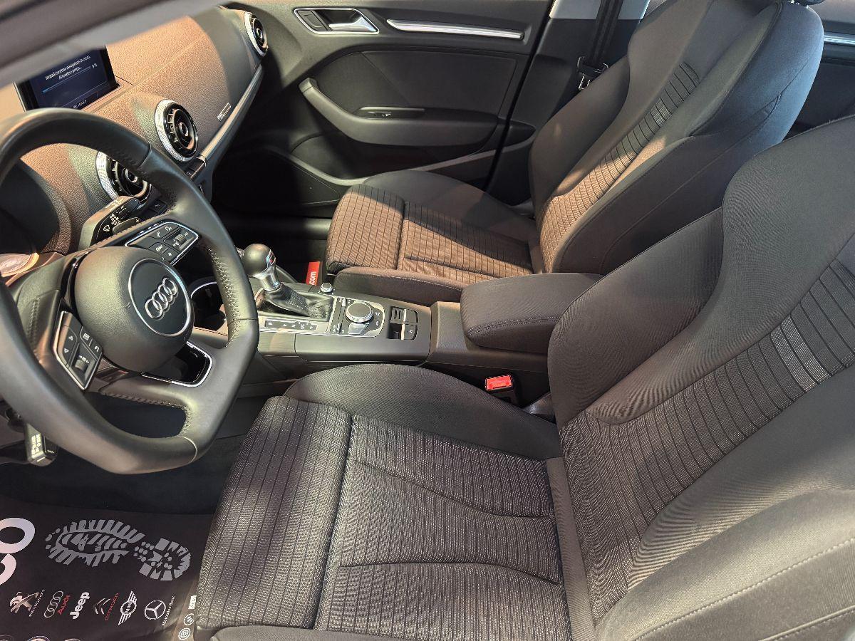 AUDI A3 SPB 1.6 TDI S tronic Sport Navi/Xeno/Led