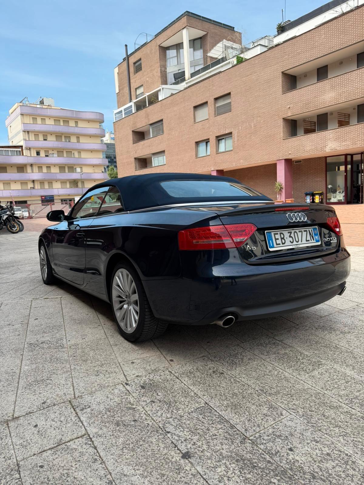 Audi A5 Cabrio 3.0 V6 TDI F.AP.qu.S tr. Amb.n