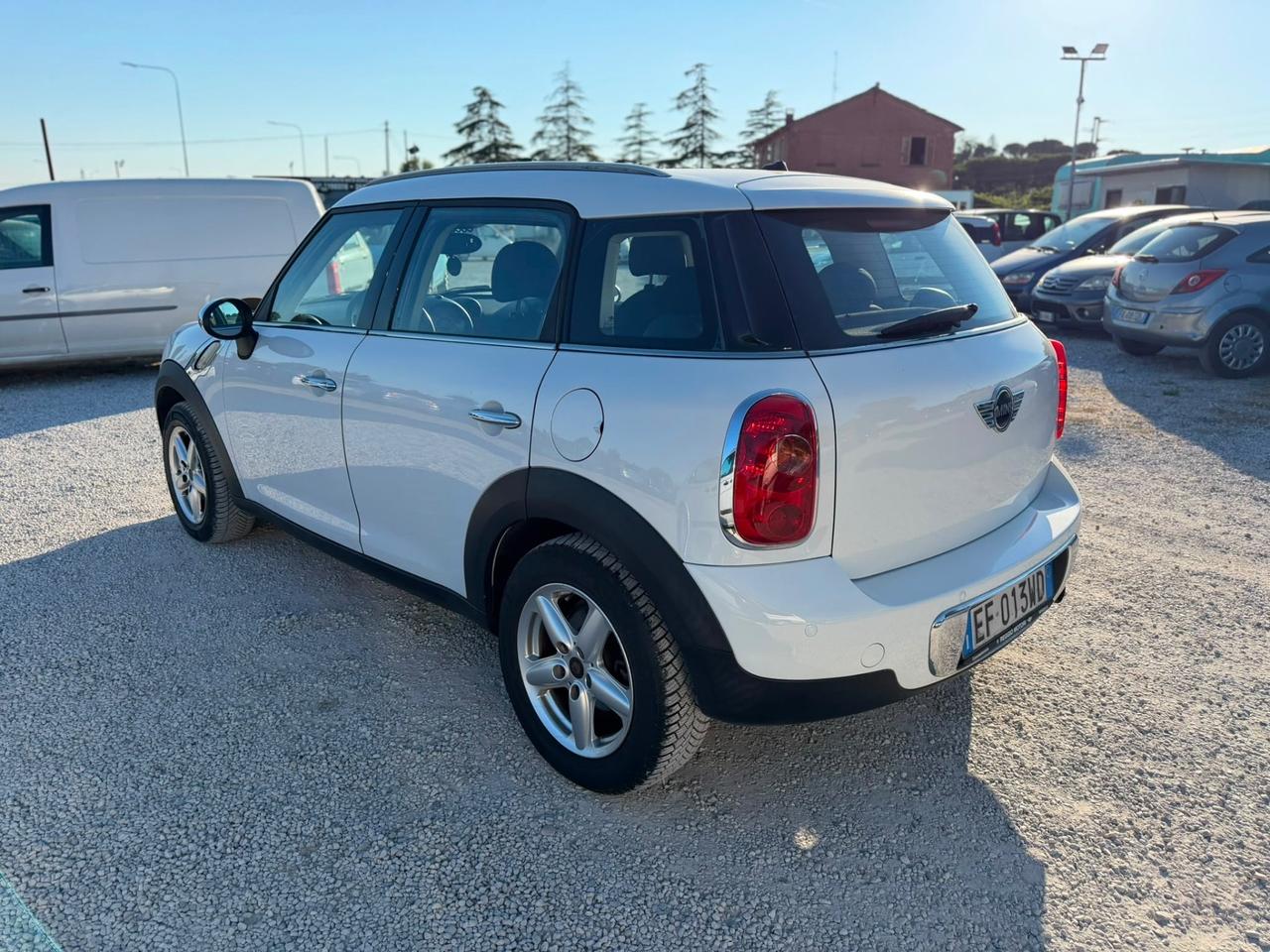 Mini One Countryman 1.6 NEOPATENTATI
