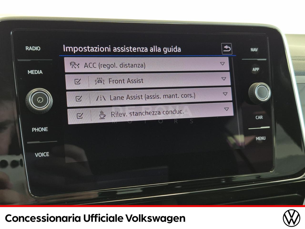 Volkswagen T-Roc 1.0 tsi r-line 110cv