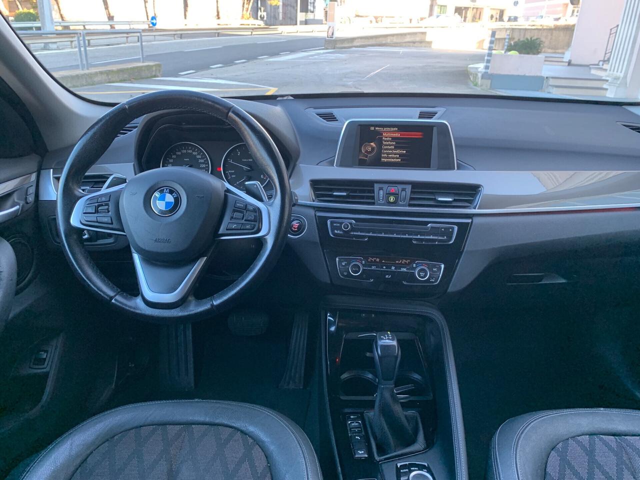 Bmw X1 sDrive18d xLine