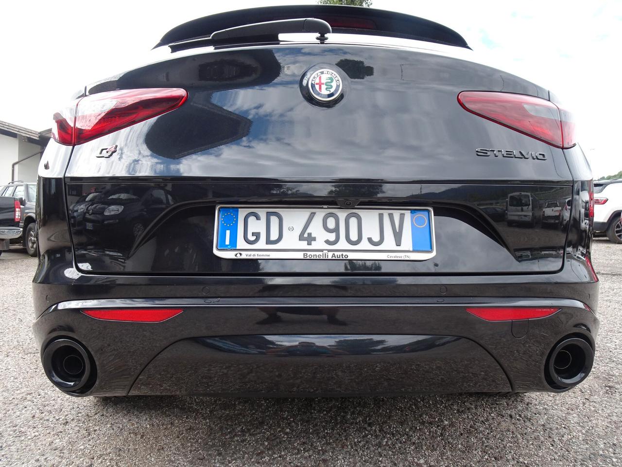Alfa Romeo Stelvio 2.2 Turbodiesel 210 CV AT8 Q4 Veloce