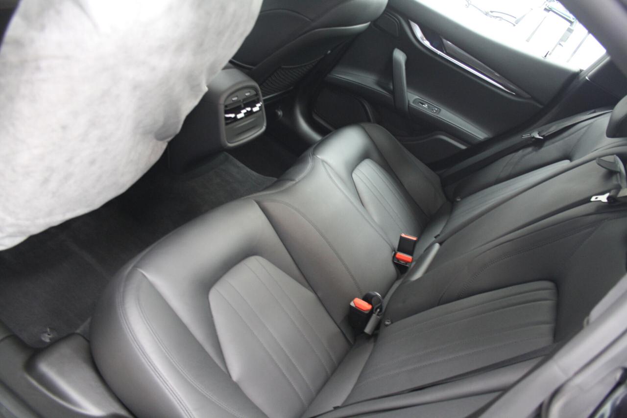 MASERATI GHIBLI 2.0 330cv 48v GT *2024