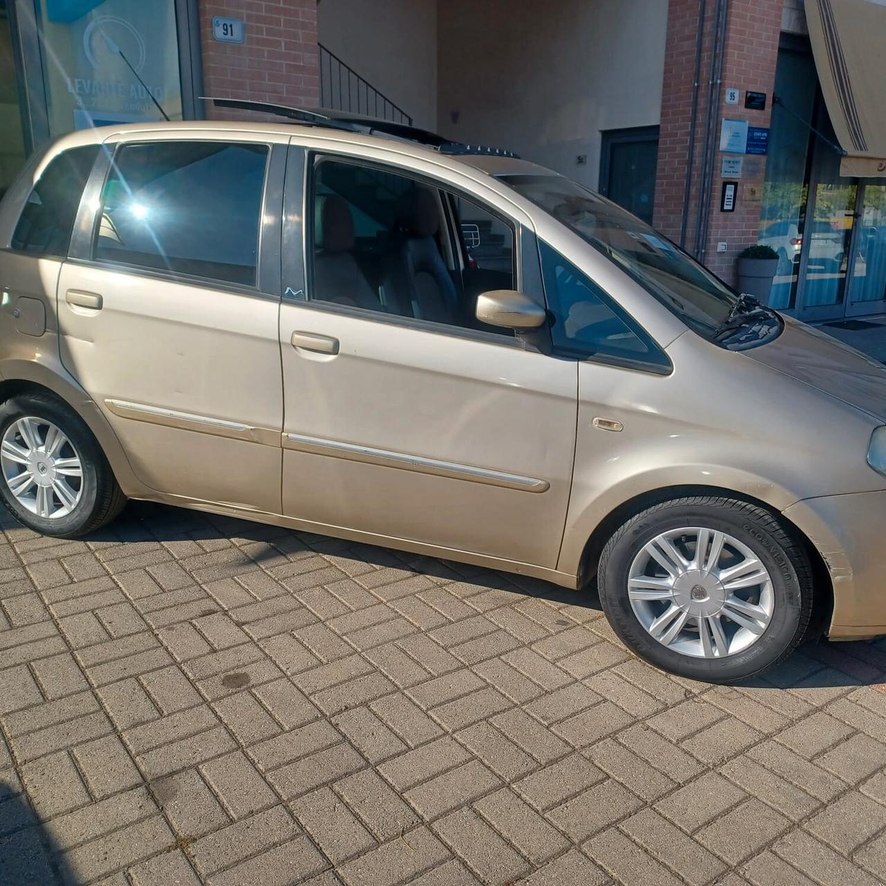 TETTO APRIBILE MUSA 1.3 MJTD MOTORE OTTIMO