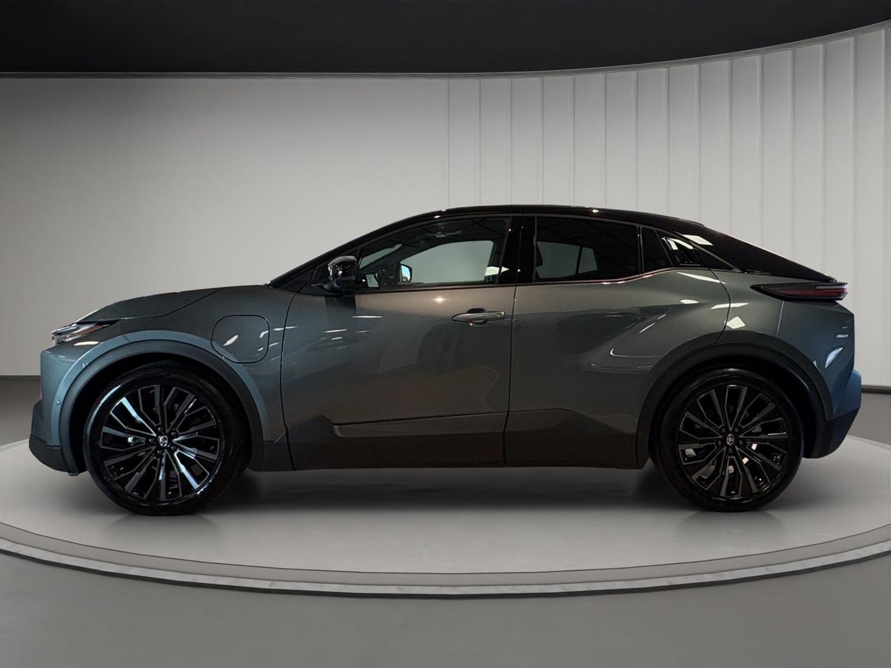 Toyota C-HR+ 77,0 kWh Premium awd-i