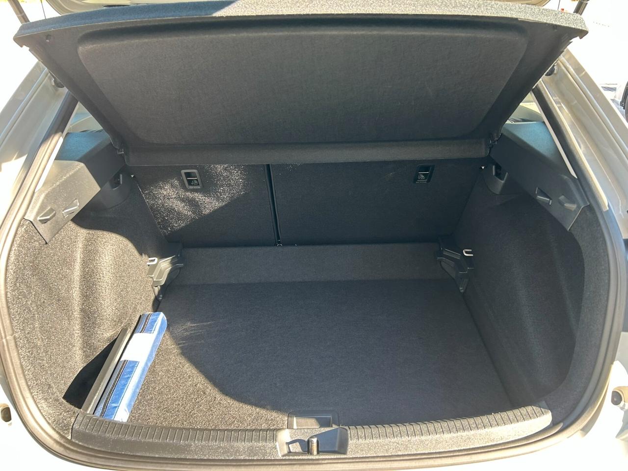 Volkswagen Taigo 1.0 TSI 95CV Life - OK NEOPATENTATI