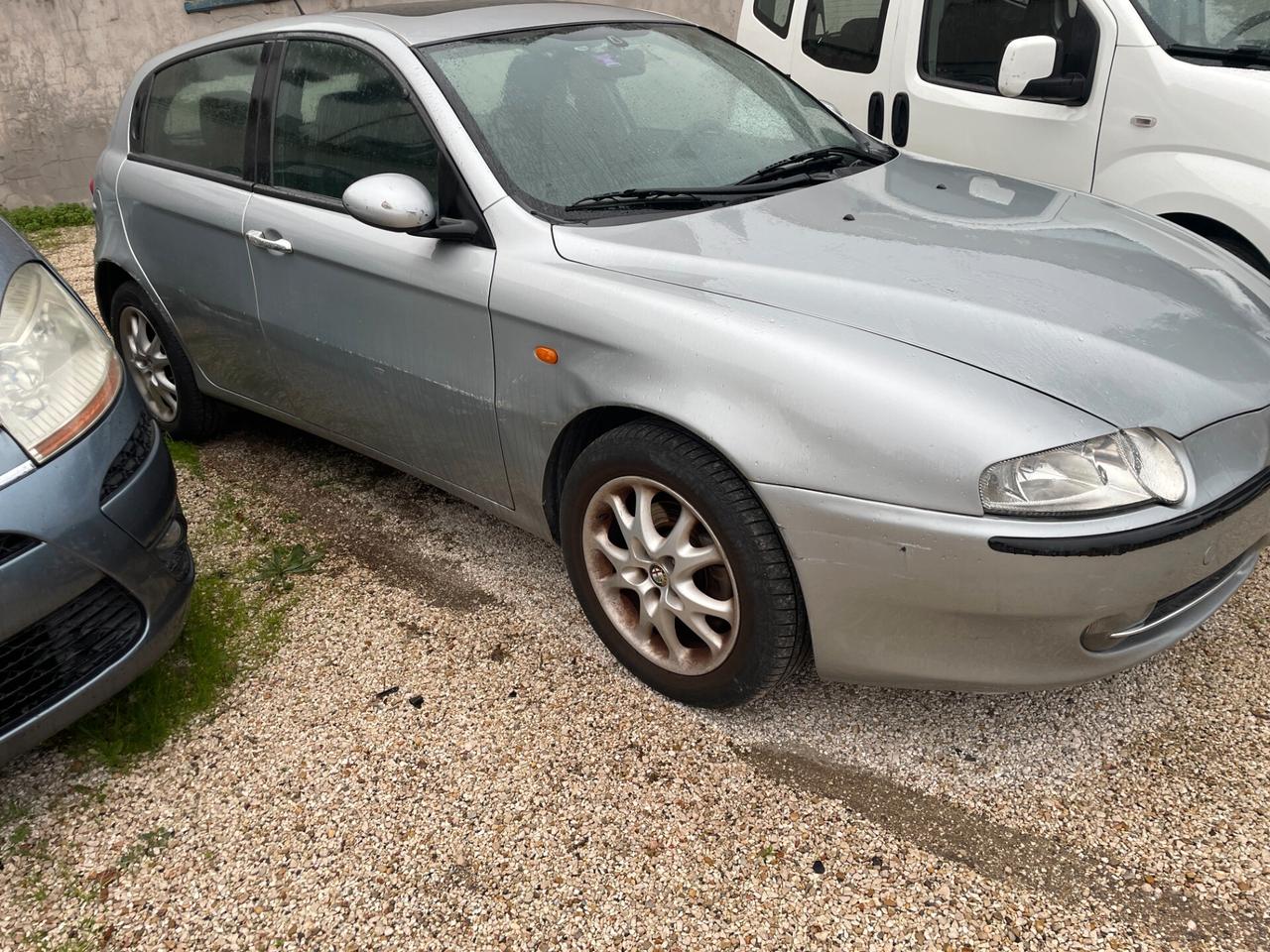 Alfa Romeo 147 1.9 JTD (115 CV) cat 5p. Distinctive