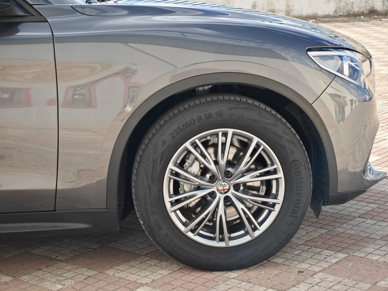 Alfa Romeo Stelvio 2.2 Turbodiesel 190 CV AT8 RWD Business