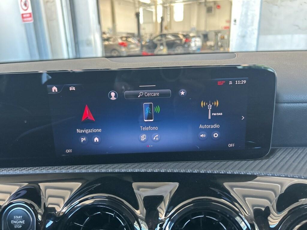 Mercedes Classe A 180 180 D Advanced 8G-DCT