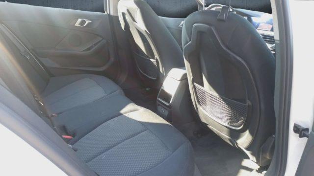 BMW 116 i 5p. Advantage Aut.