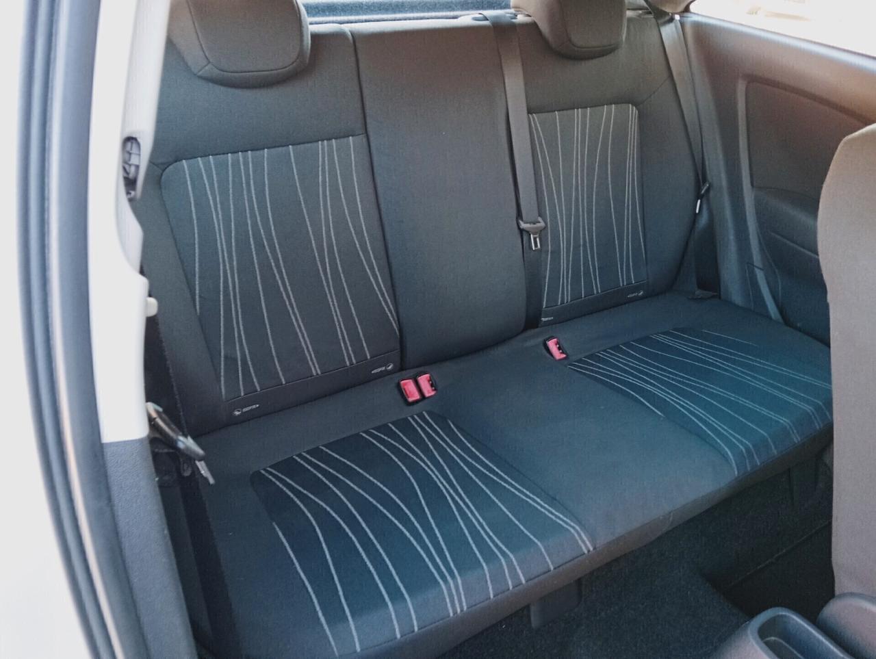 Opel Corsa 1.2 3 porte Easytronic Sport