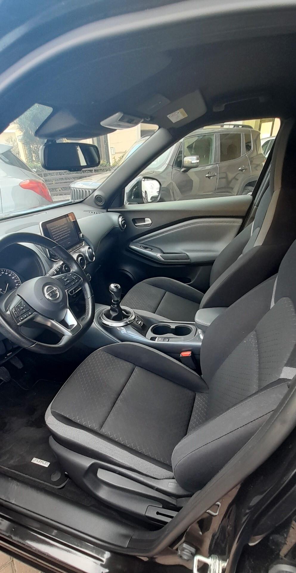 Nissan Juke 1.0 DIG-T 114 CV N-Connecta