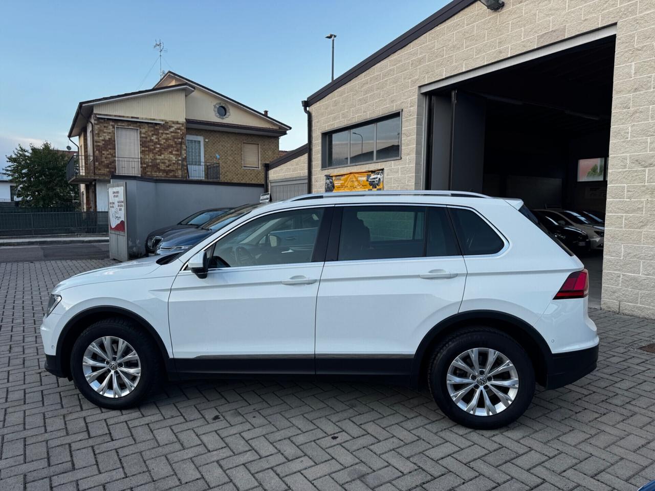 Volkswagen Tiguan 2.0 TDI SCR DSG 4MOTION Advanced BMT
