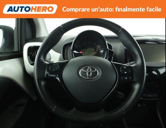 TOYOTA Aygo 1.0 VVT-i 69 CV 5 porte x-play TSS