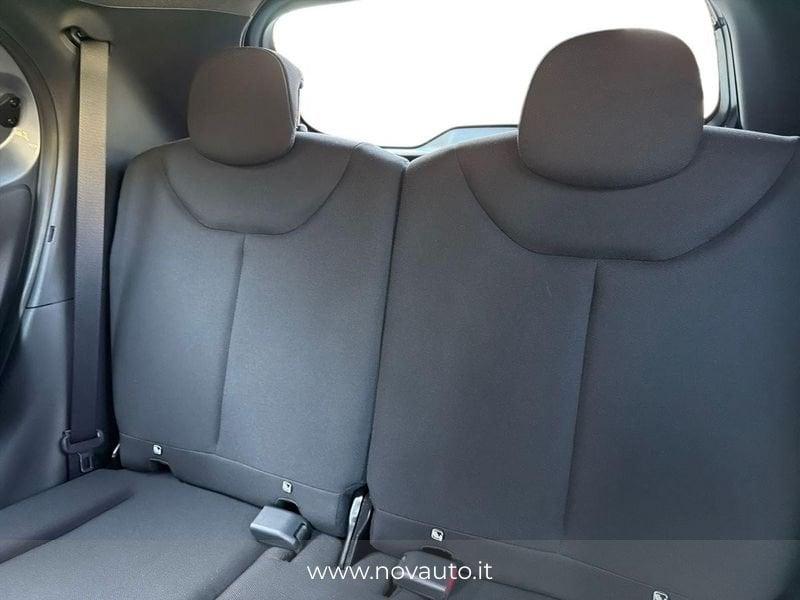 Toyota Aygo X 1.0B (72 CV) Trend