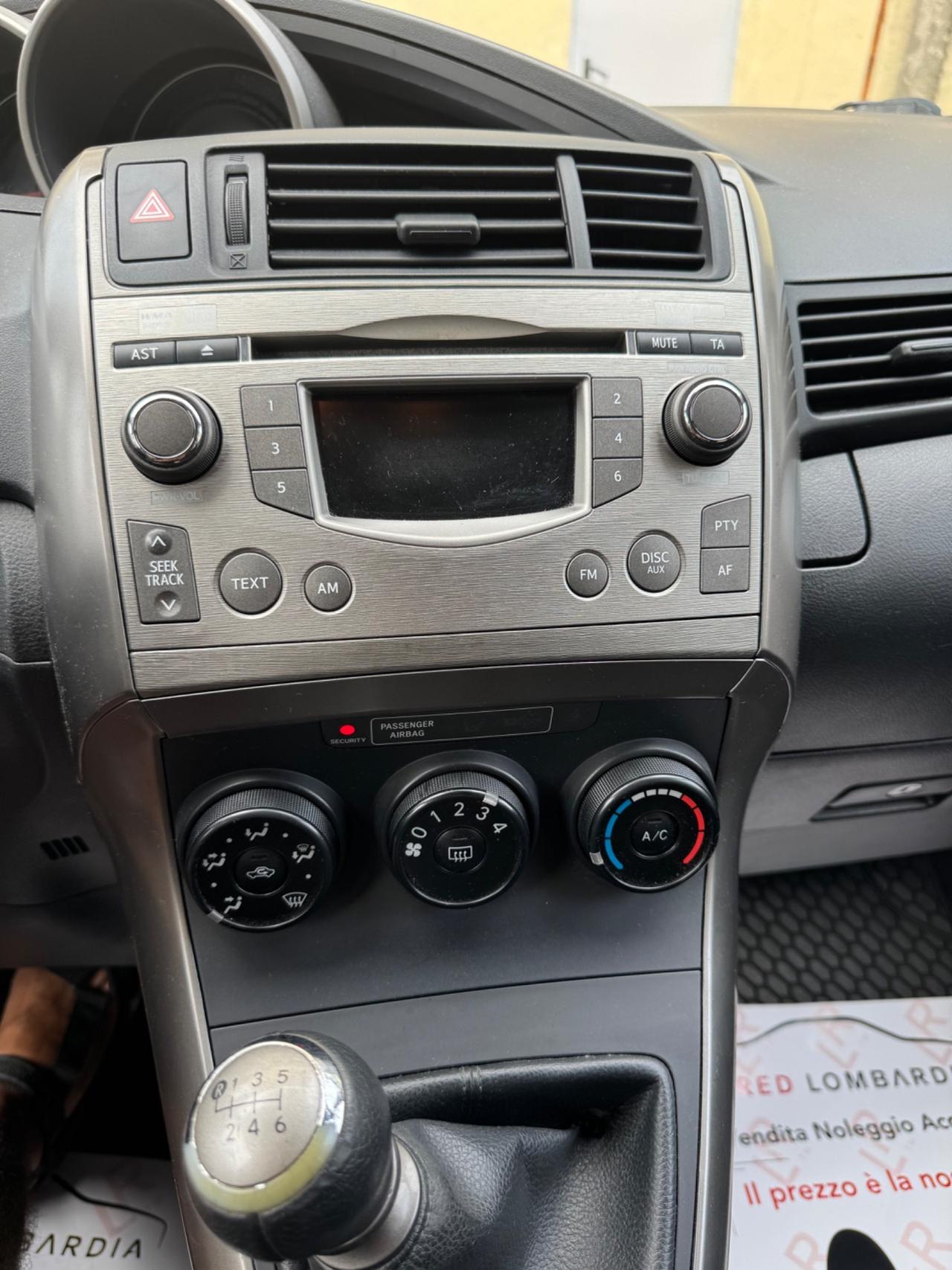 Toyota Verso 2.0 D Sol