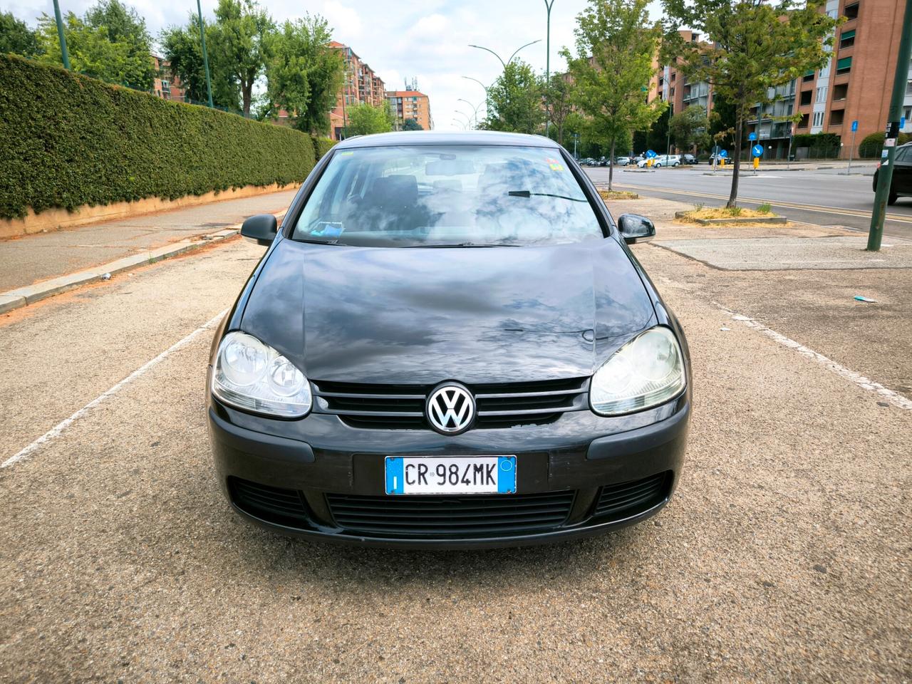 Volkswagen Golf 1.6 16V FSI 5p. Sportline