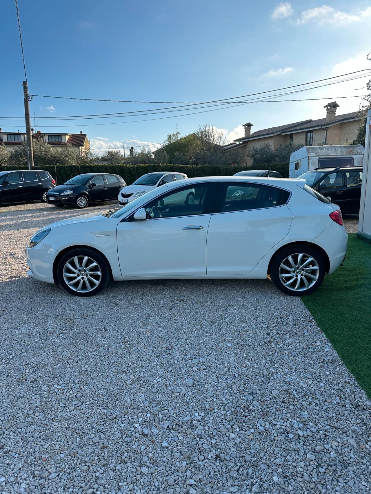 Alfa Romeo Giulietta 1.6 JTDm-2 105 CV Exclusive