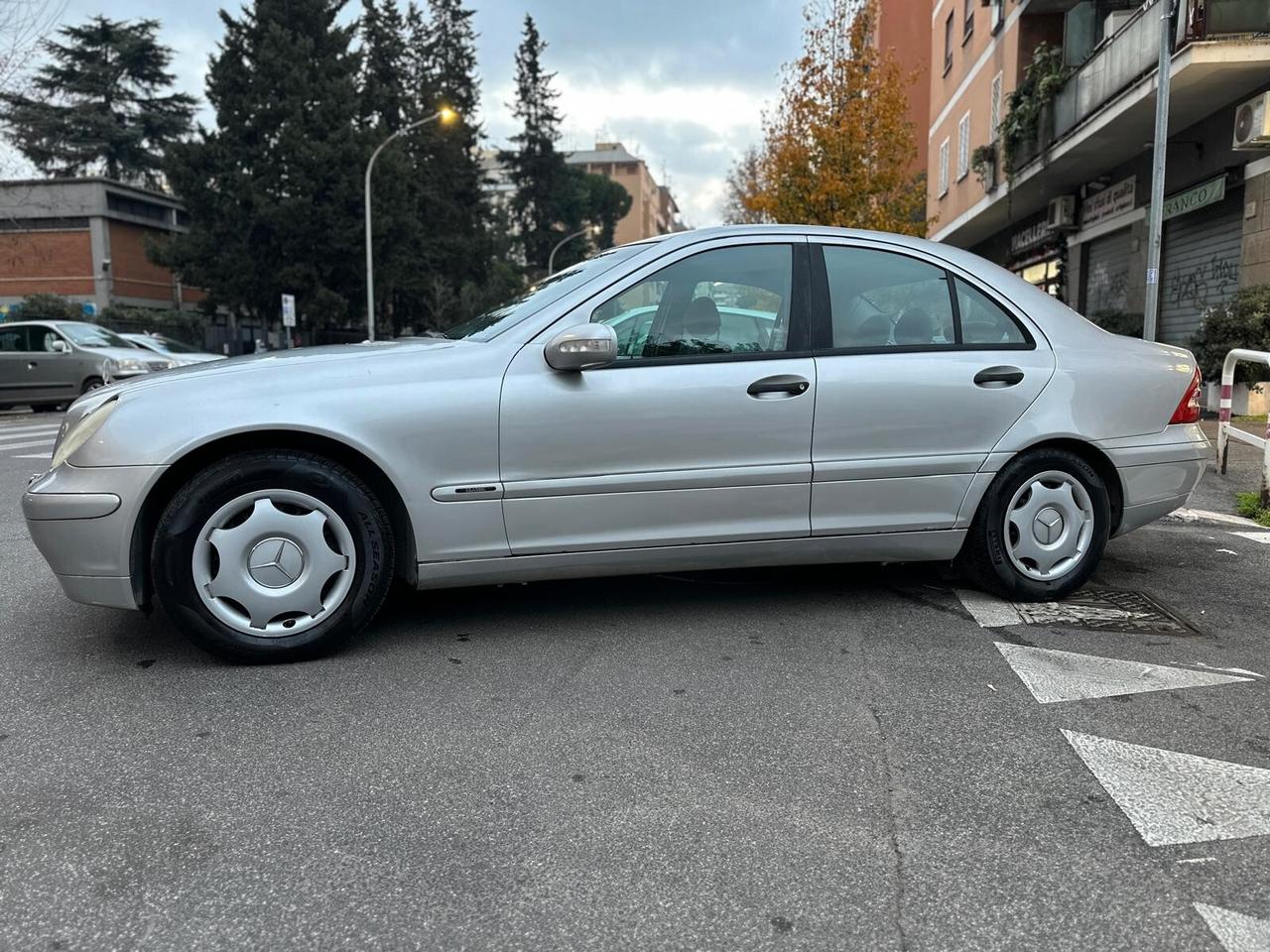 Mercedes-benz C 200 kompressor