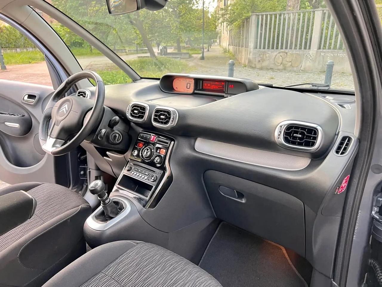 Citroen C3 Picasso 1.6 HDi 112cv 6Marce Exclusive