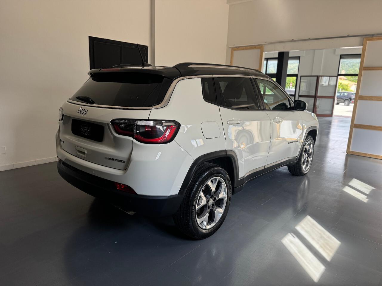 Jeep Compass 2.0 Mjet II 4WD Limited - 2018