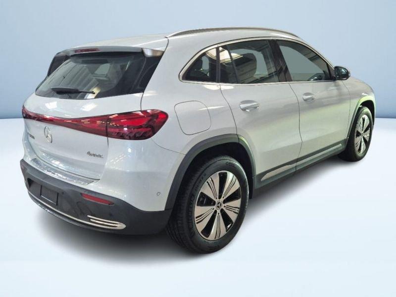 Mercedes-Benz EQA 300 4Matic Advanced Progressive