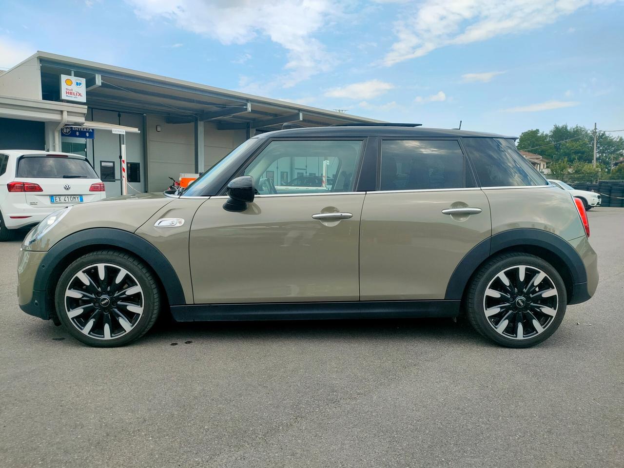 Mini 2.0 Cooper SD aut. Hype 5 porte FULL OPTIONAL