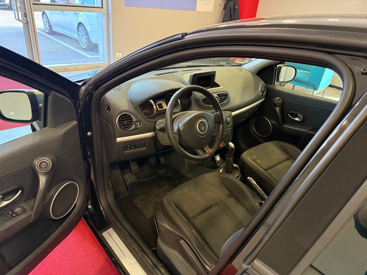 Renault Clio 1.5 dCi 75CV OK NEOPATENTATI