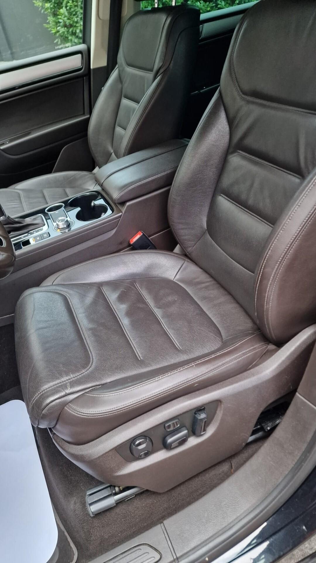 Volkswagen Touareg 3.0 TDI 204 CV tiptronic BlueMo