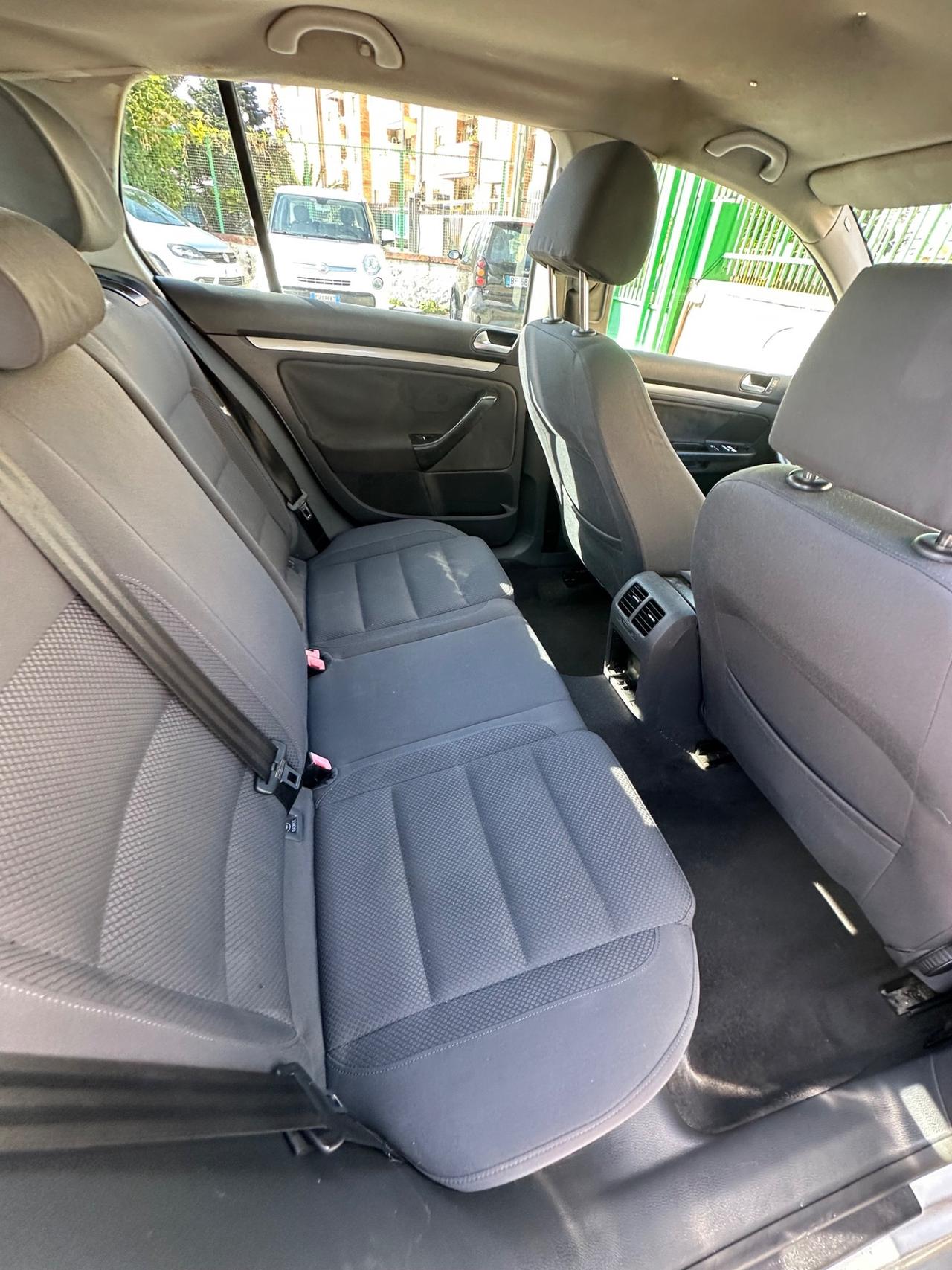 Volkswagen Golf 2.0 TDI 5p. Sportline Ltd.Edition