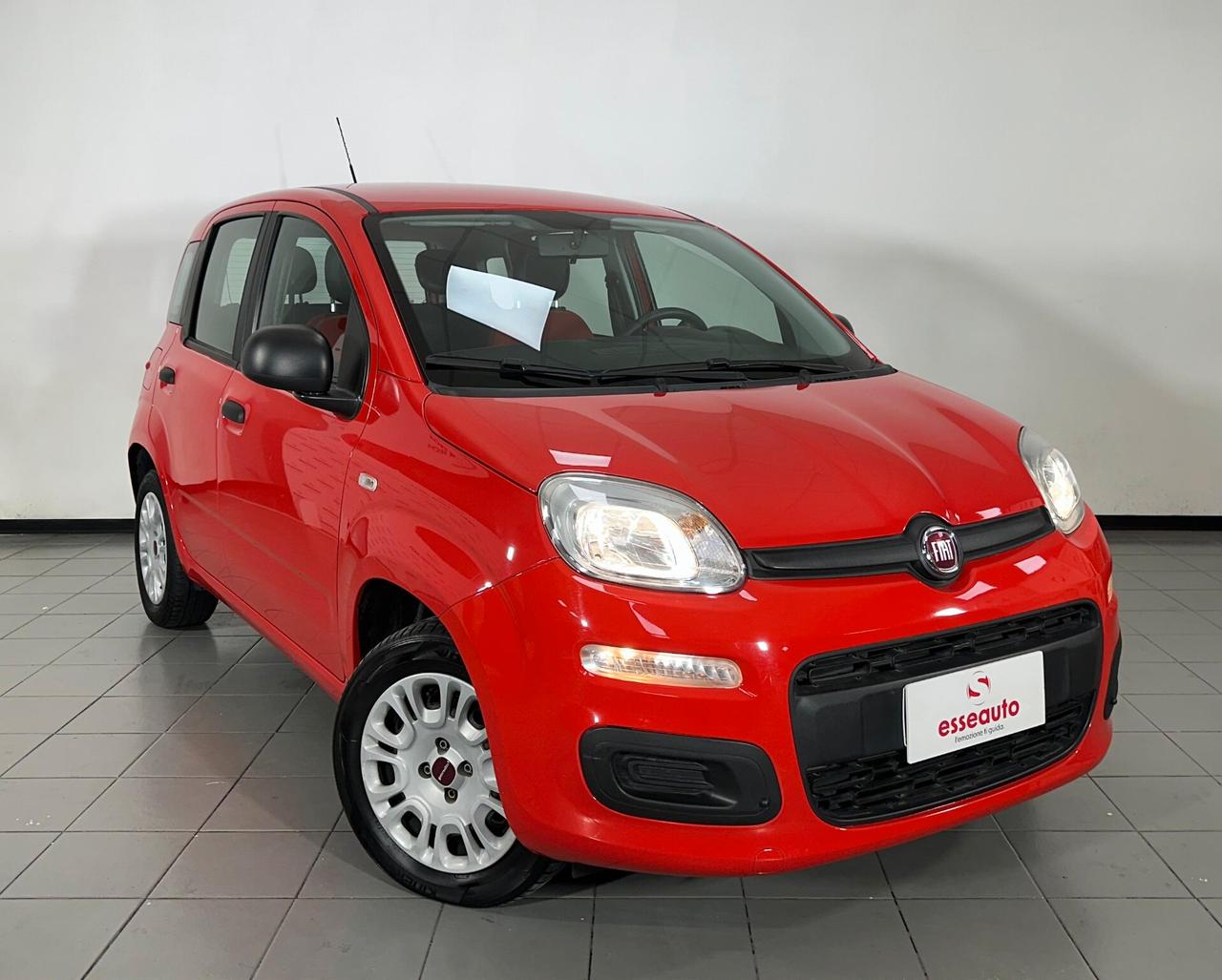 Fiat Panda 1.2 Lounge - BLACK DECEMBER Promo