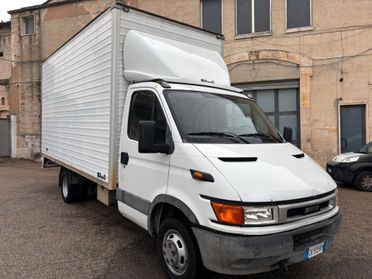 IVECO DAILY 35C15 2.8