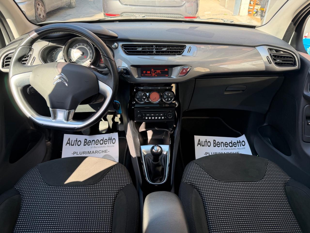 Citroen C3 PureTech 82 Exclusive 2014