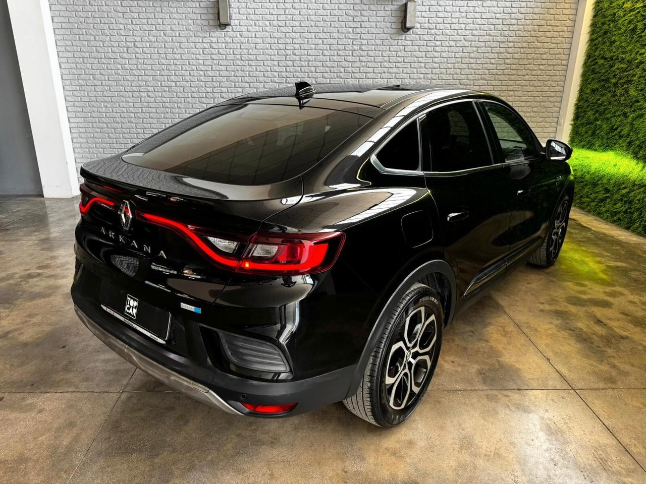 Renault Arkana Hybrid E-Tech 145 CV R.S. Line