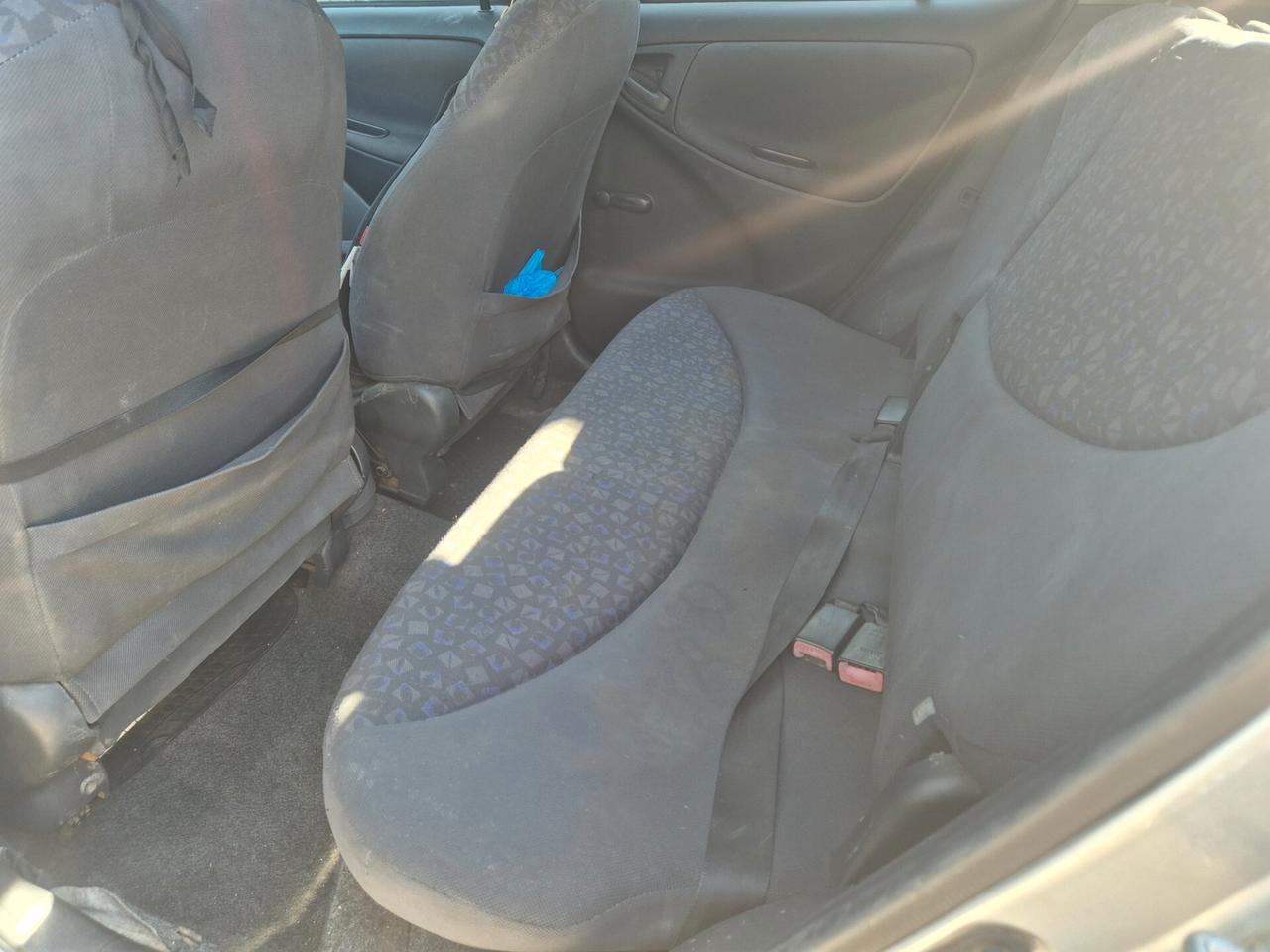 Toyota Yaris 1.4 tdi D-4D cat 5 porte