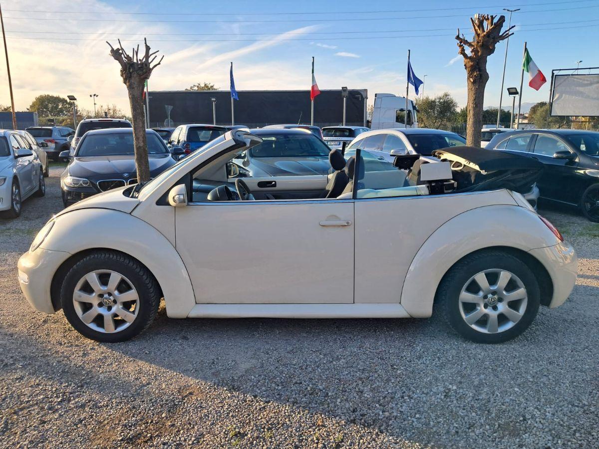 VOLKSWAGEN - New Beetle Cabrio - 1.6 Cabrio