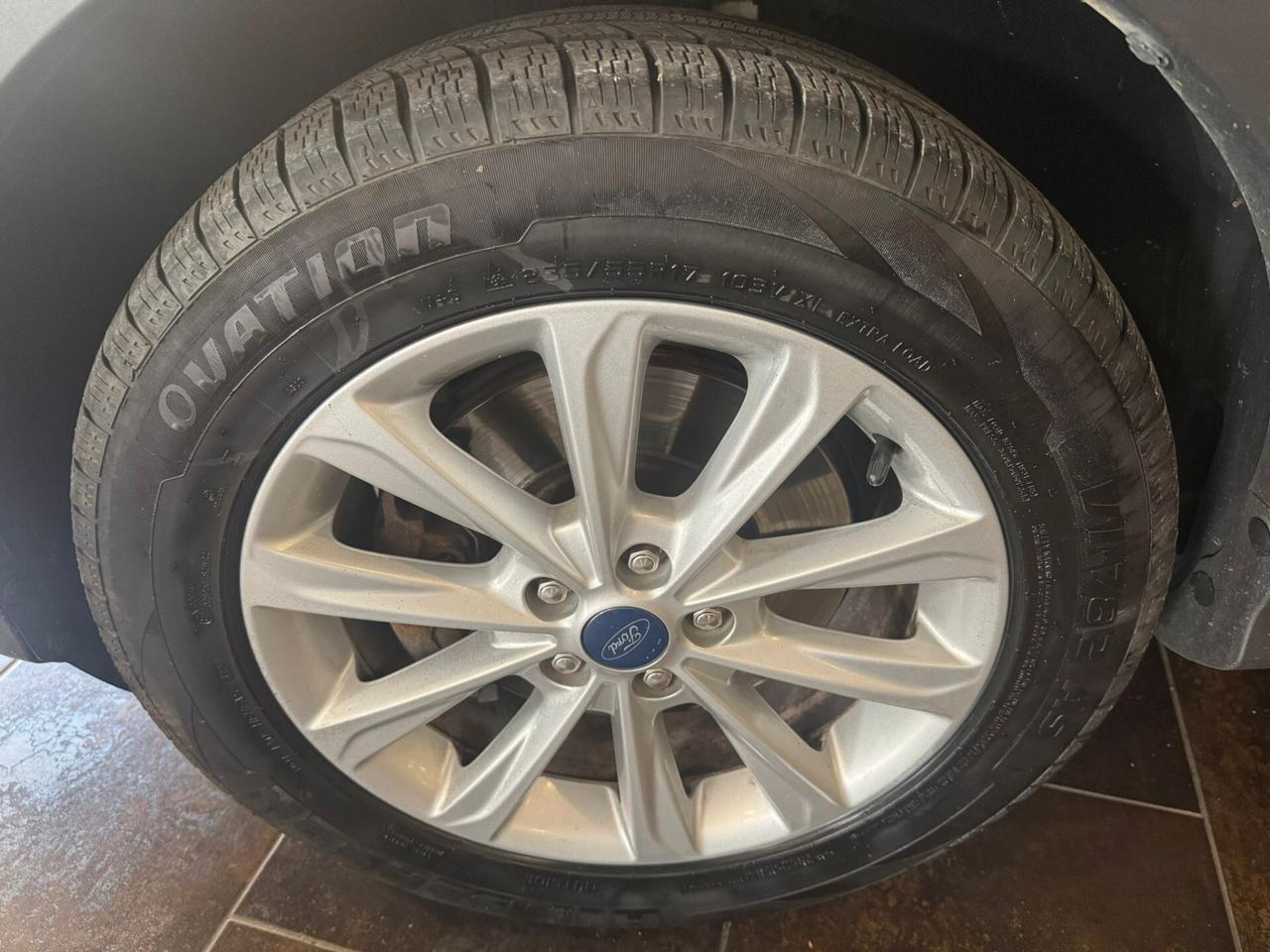 Ford Kuga 2.0 TDCI 150 CV S&S 4WD Powershift Titanium
