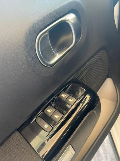 CITROEN C3 2019 NAVIGATORE, COMANDI AL VOLANTE....