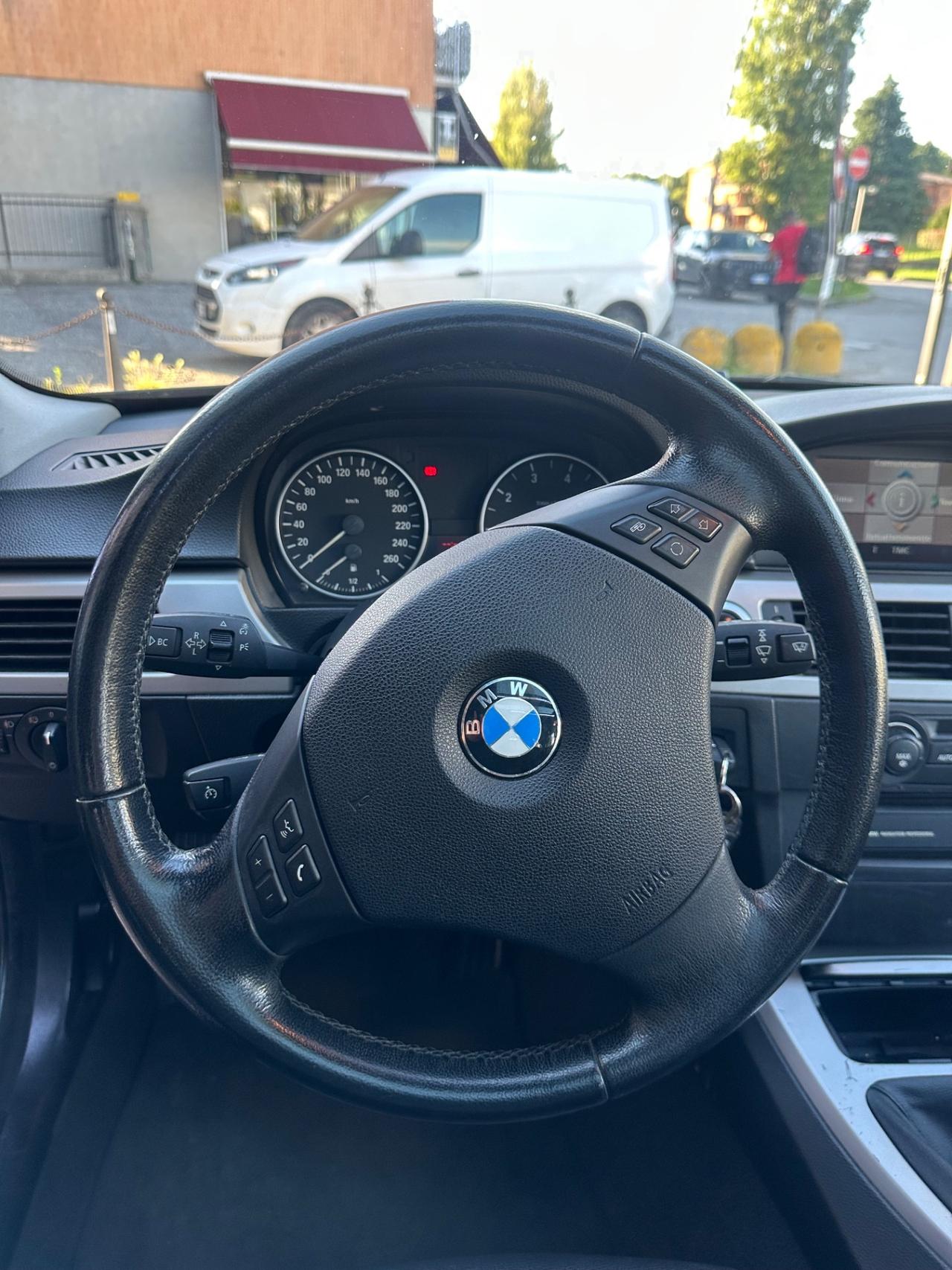 Bmw 320 320i cat Touring MSport